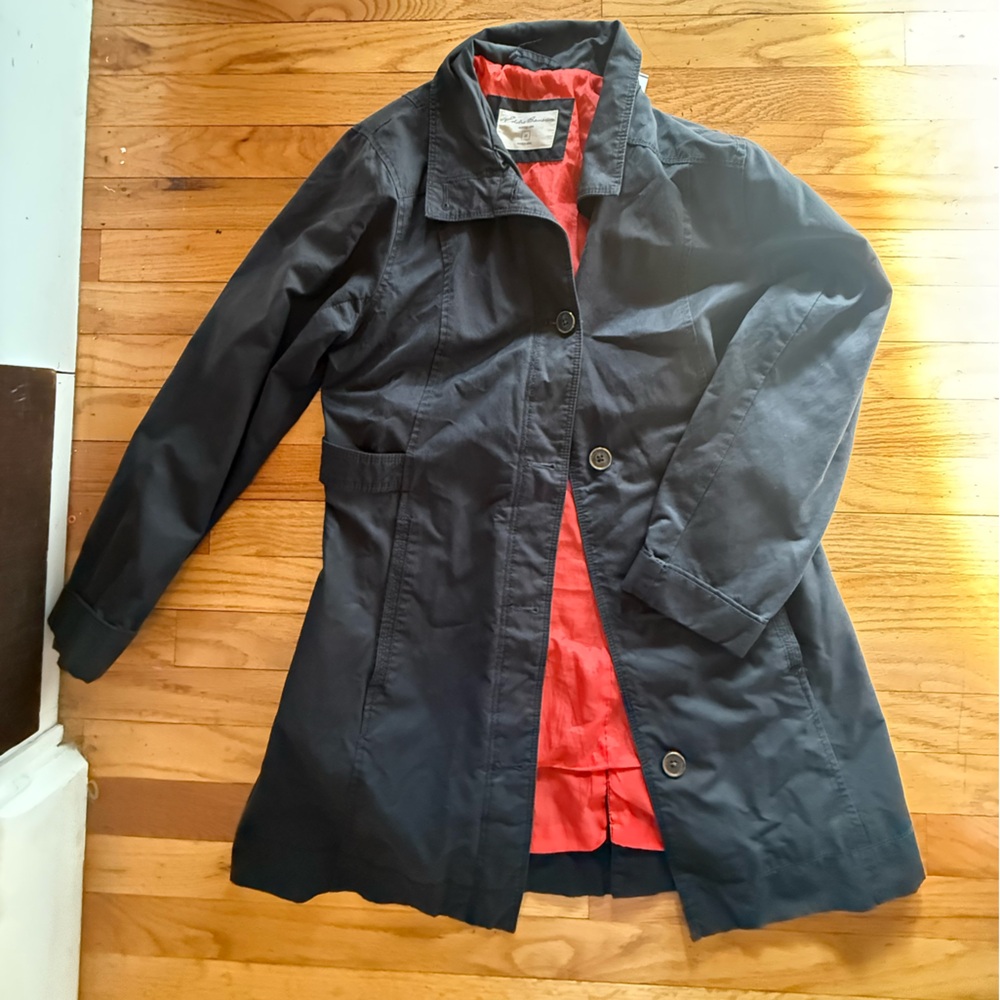 Eddie Bauer Vintage Women's Navy‎ Trench Coat with Red Lining